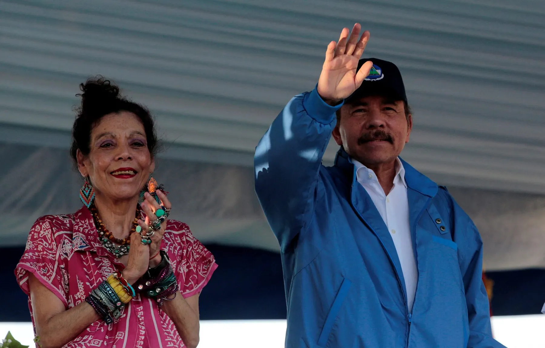 Investigación revela que el régimen de Ortega y Murillo consolidó una fortuna de al menos USD 2,500 millones