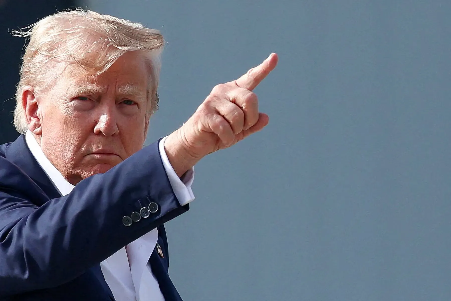El Presidente Trump confirma una cumbre en Doha tras someter al régimen terrorista de Irán a un nuevo cese al fuego