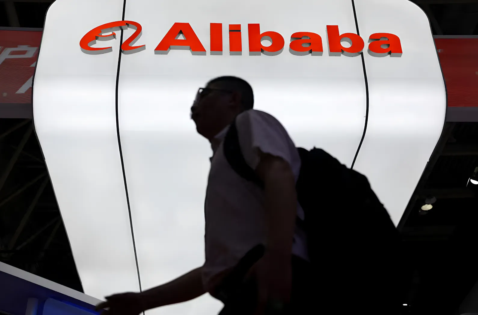 Alibaba y su procesador de pagos acordaron pagar 600 millones de dólares en EE. UU. por la venta ilegal de fármacos