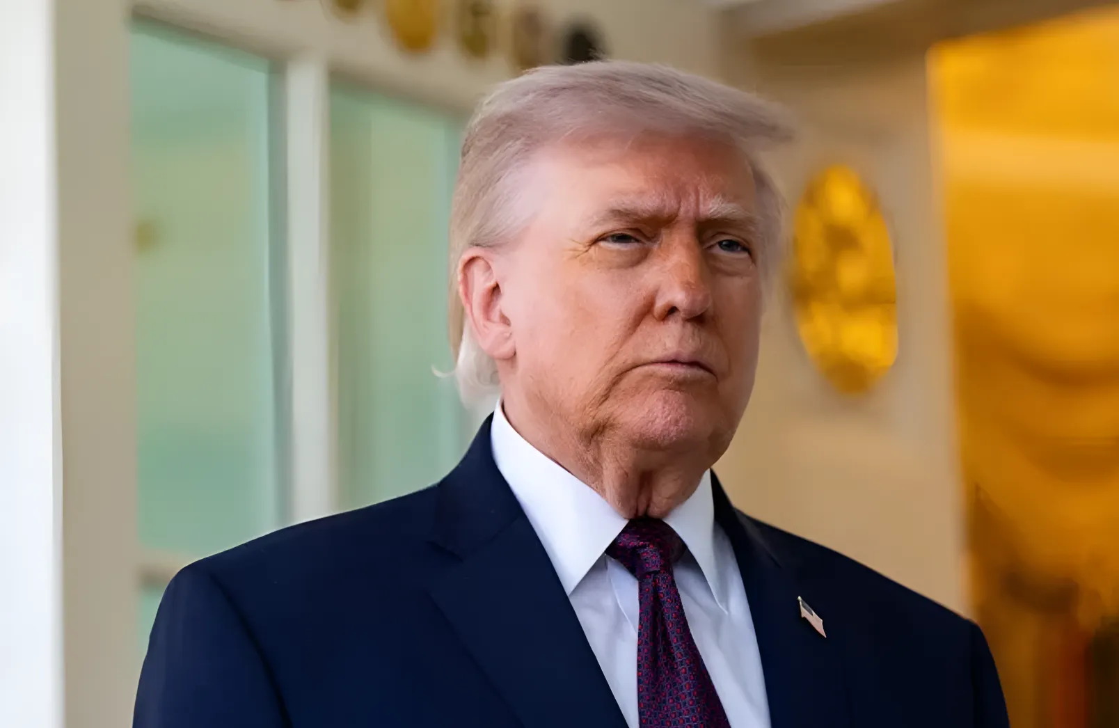 Trump advierte a Irán con "mil misiles preparados" ante cualquier amenaza contra su vida