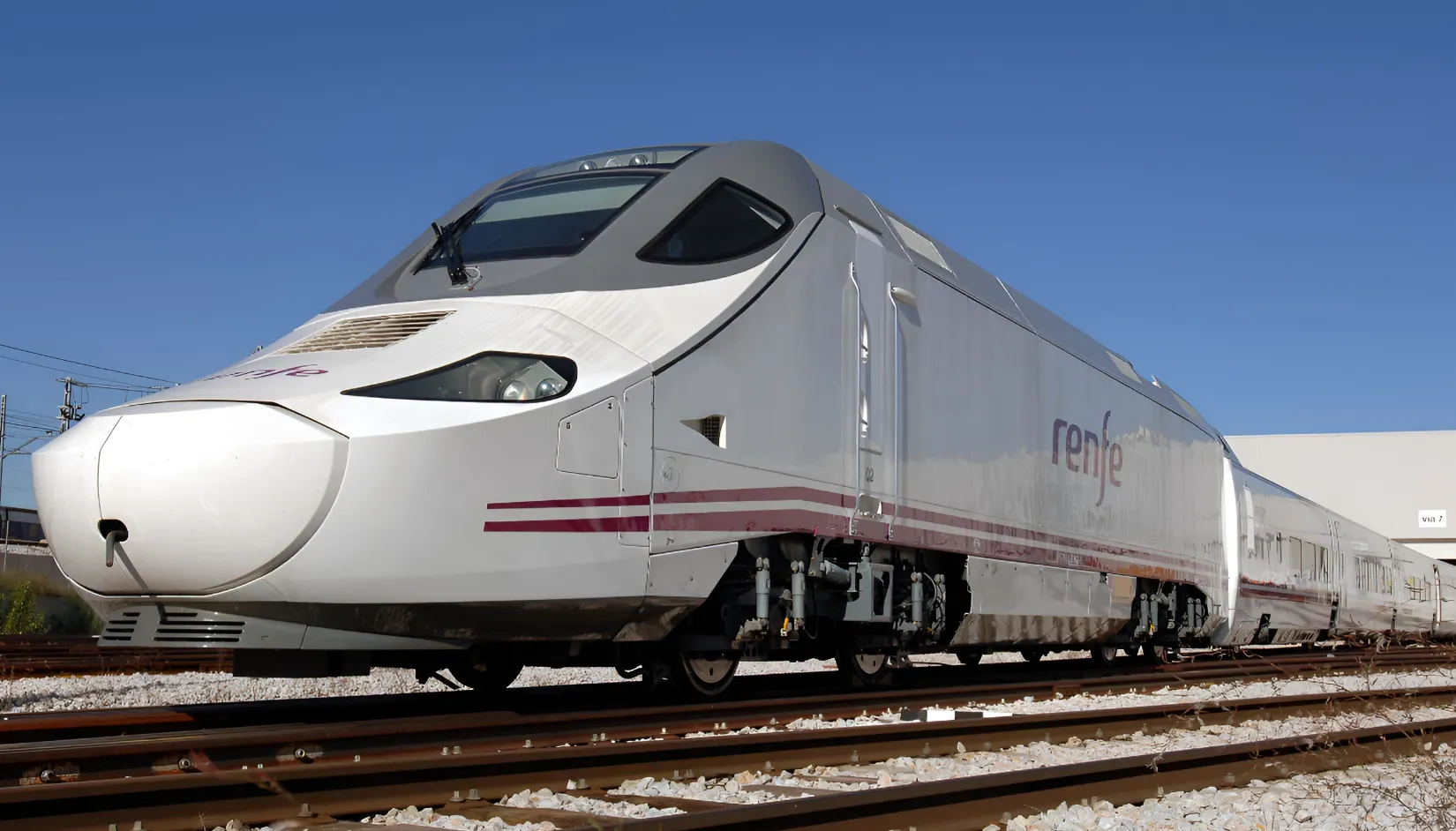 Vito Quiles denuncia las extremas condiciones en el Renfe Euromed: "Pone en peligro la salud de la gente"