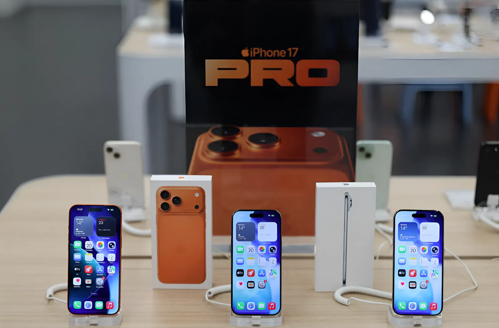 Apple recupera el trono financiero global y desbanca a Nvidia como la empresa más valiosa del mundo