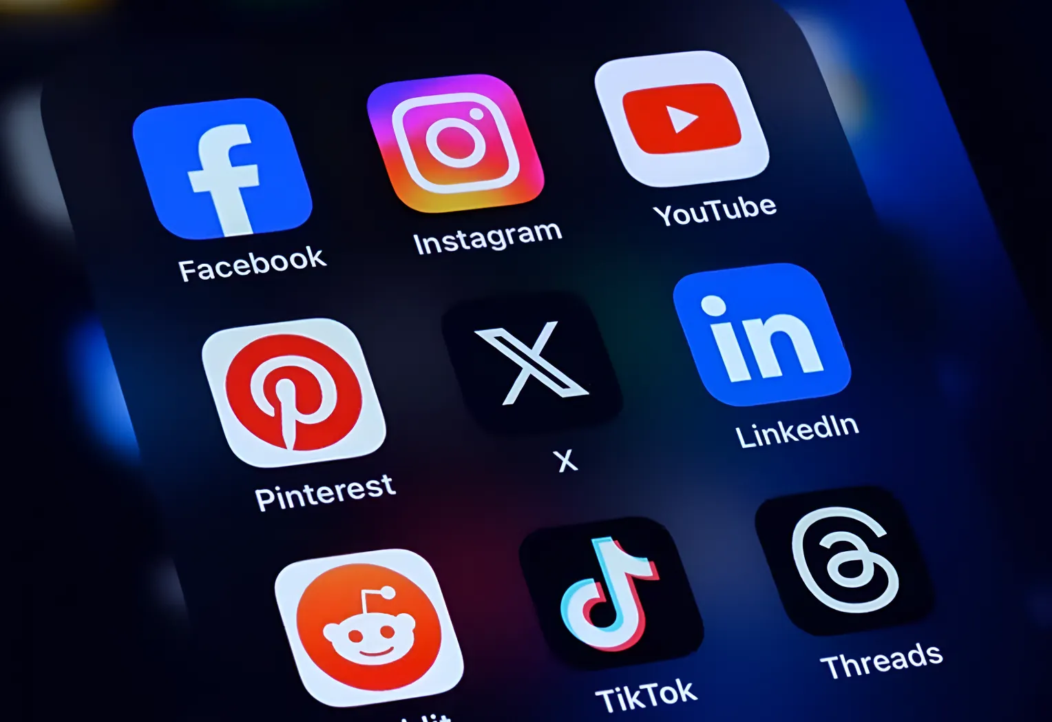 Francia lidera en Europa la prohibición de redes sociales a menores de 15 años