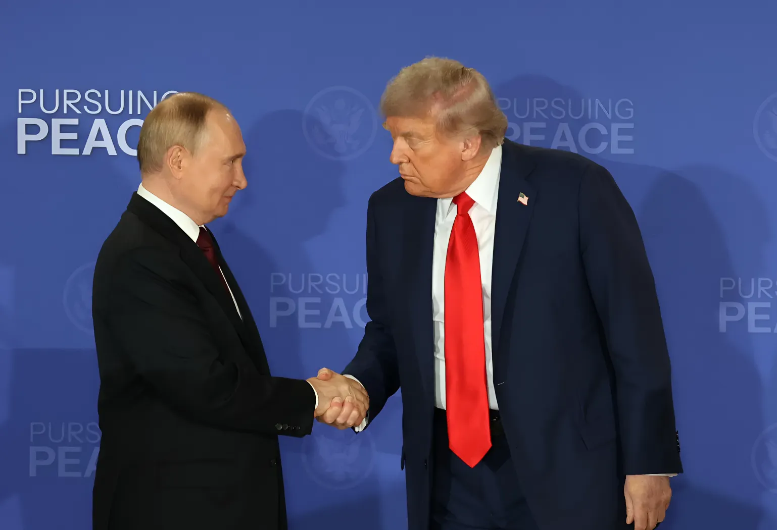 Rusia y Estados Unidos dan por finalizado el plan de paz para Ucrania y el proceso vuelve a punto cero