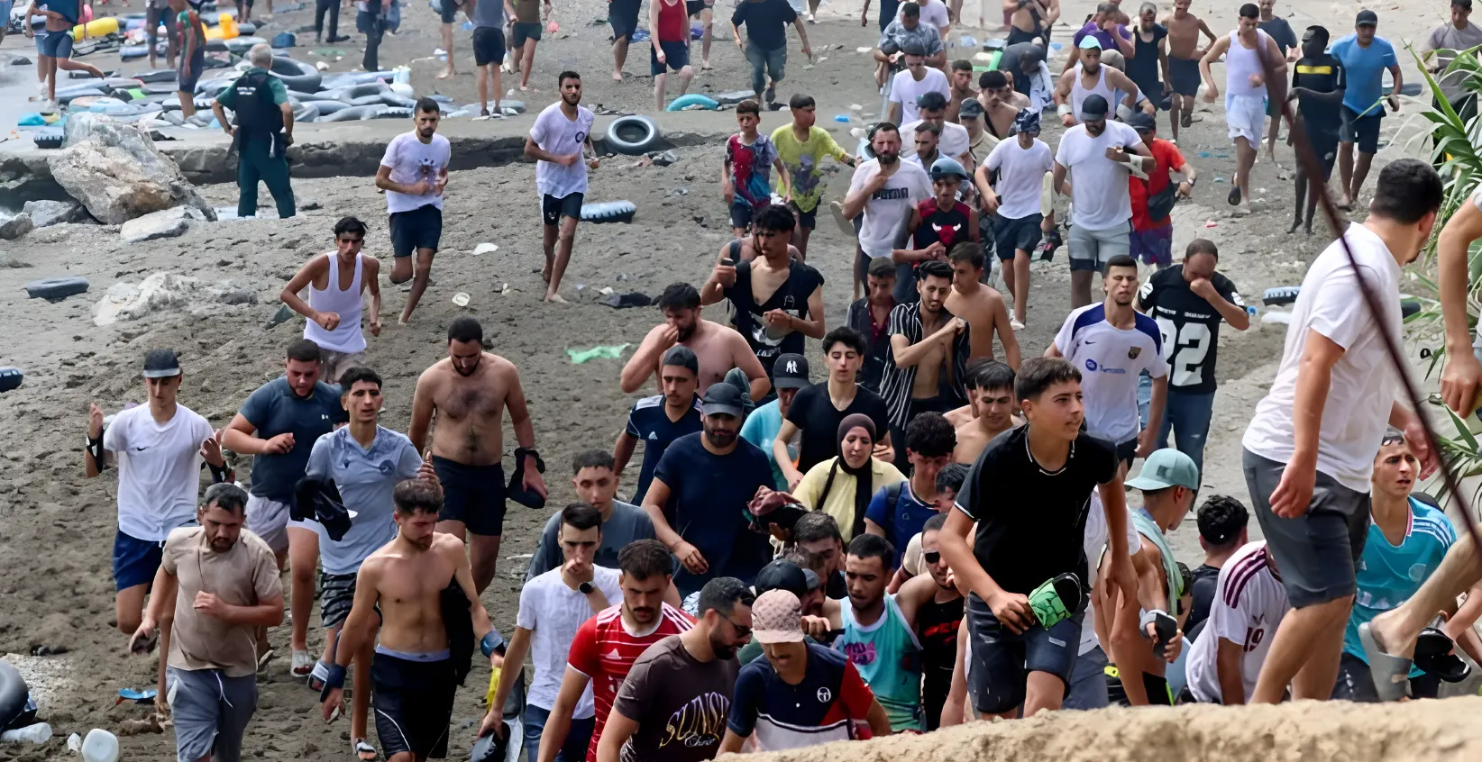 Ola migratoria en Ceuta alentada por el buenismo del Gobierno socialista ya deja 67 cadáveres recuperados