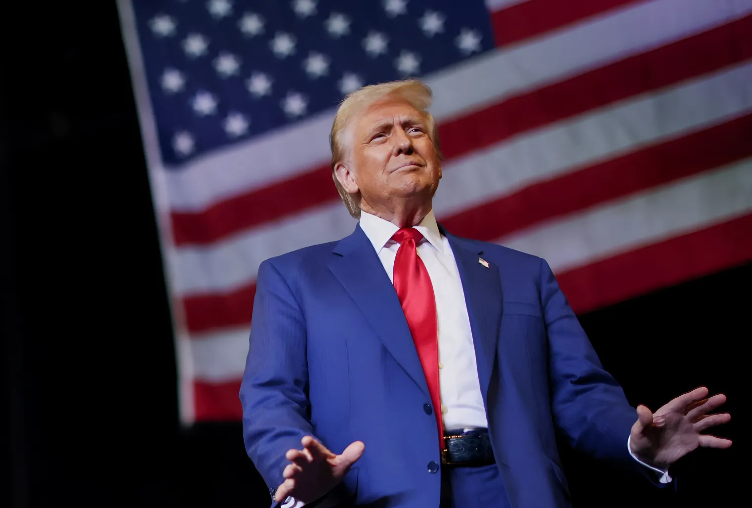 Memorandos desclasificados revelan que el FBI investigó en secreto a Donald Trump como un presunto "agente ruso" en 2017