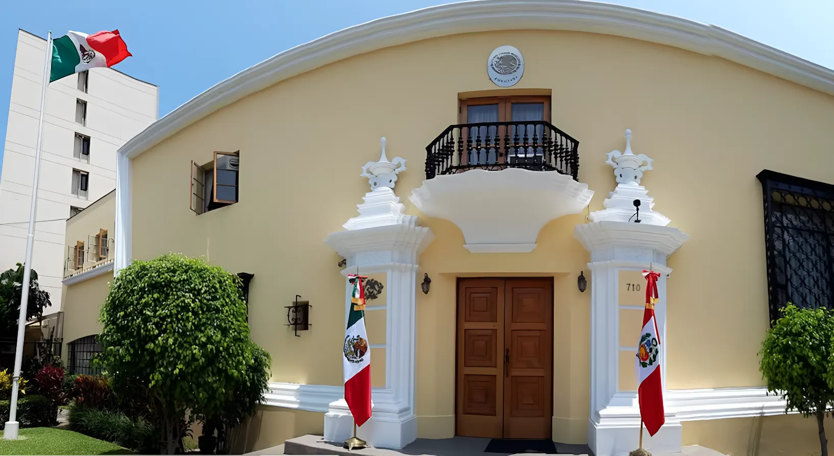 Perú y México restablecen sus relaciones diplomáticas tras nueve meses de ruptura