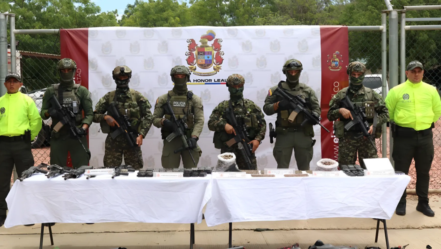 Fuerzas Militares contra el ELN: incautan 1,5 toneladas de explosivos y 440 granadas para drones en Norte de Santander