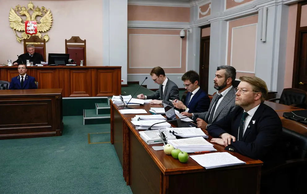 La justicia del régimen de Putin proscribe al único partido pacifista para las elecciones legislativas