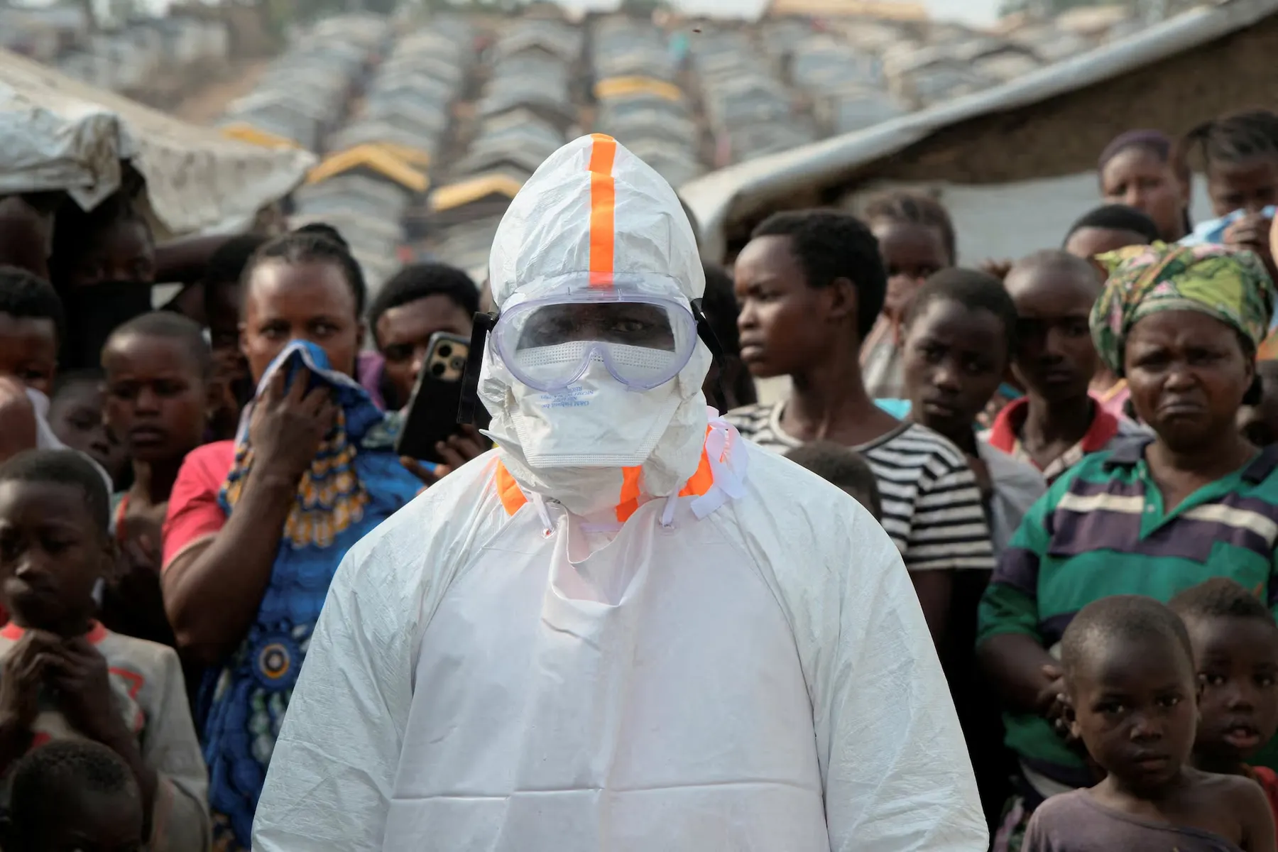 El avance del virus del Ébola se acelera en el Congo y ya supera las 1.700 víctimas mortales