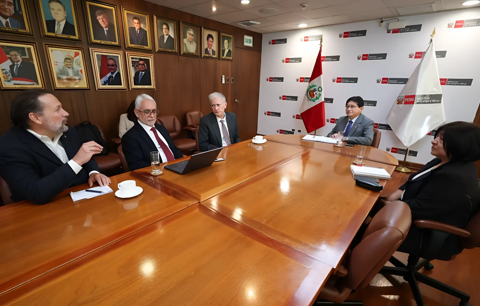Anadarko y Oxy invertirán en la perforación de un pozo petrolero offshore en el Lote Z-62 de Perú