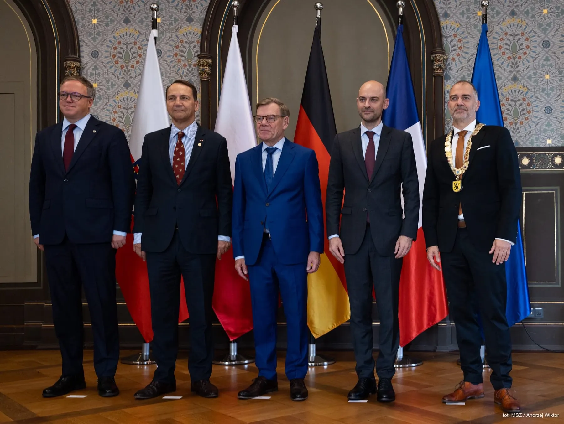 Alemania, Francia y Polonia prometen una respuesta coordinada ante la agresión con drones en Leipzig