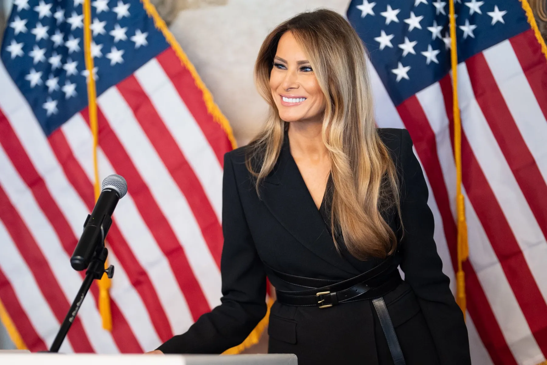 Melania Trump presenta Imperia, su plataforma de liderazgo y poder económico femenino, en la Bolsa de Nueva York