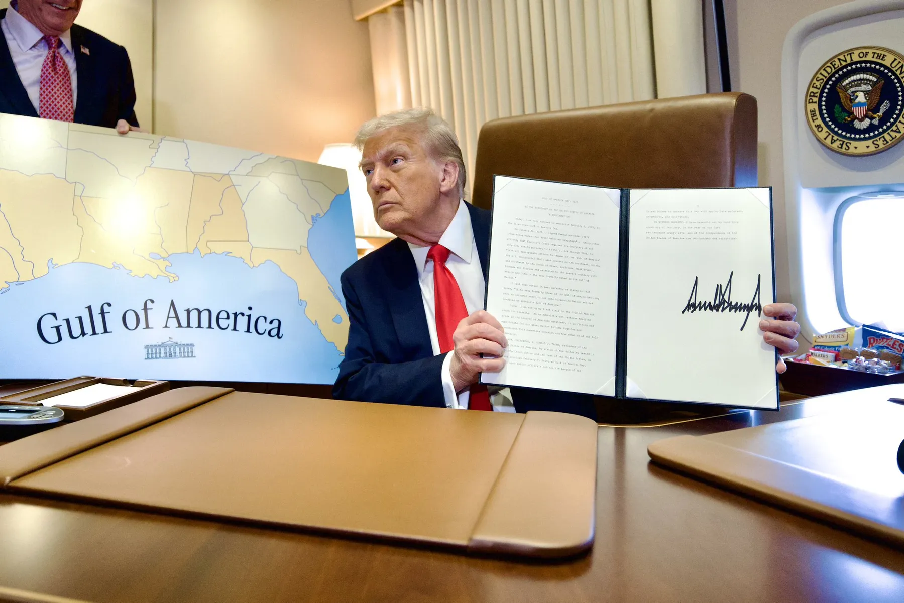 Donald Trump busca sustituir las importaciones de potasa canadiense mediante un acuerdo comercial con Bielorrusia