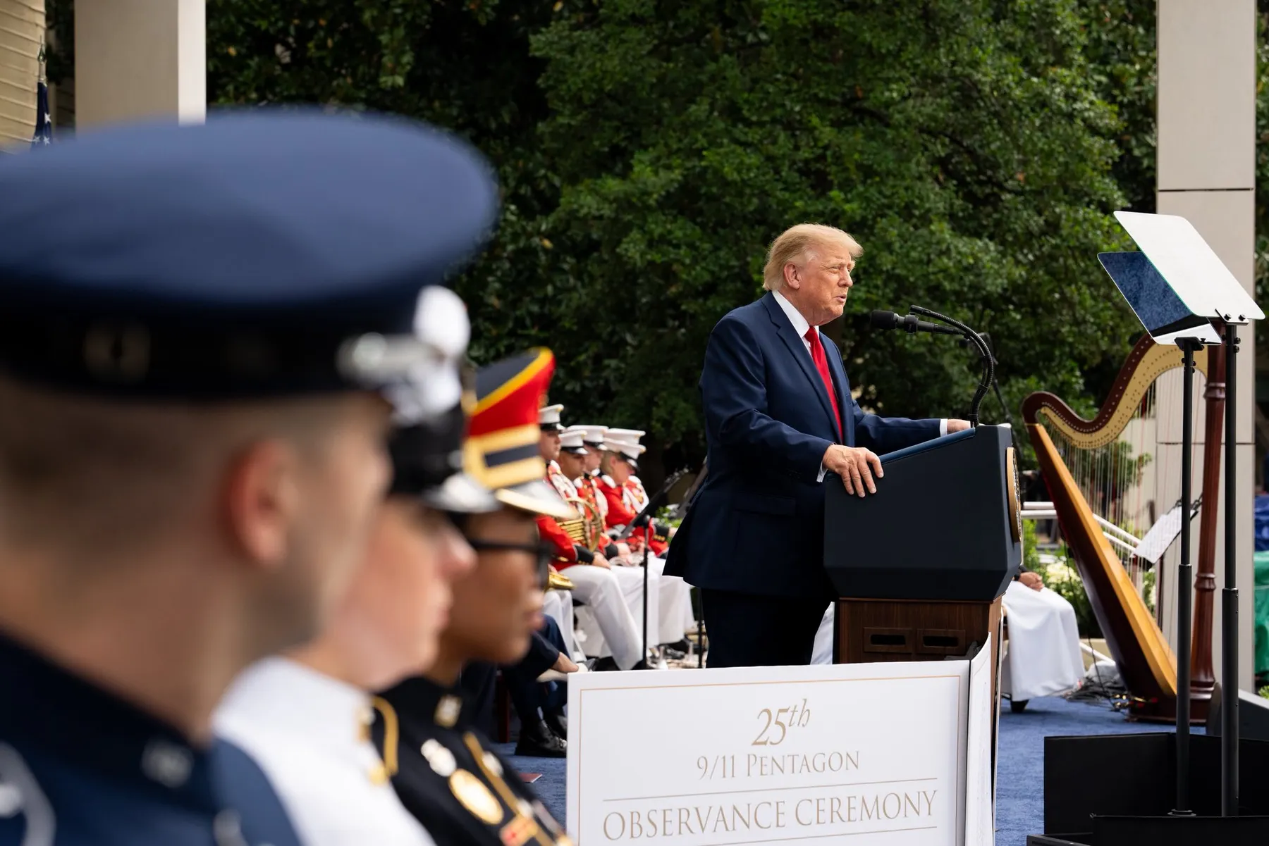 Donald Trump arremete contra la lentitud del recuento electoral en EE. UU. y elogia la eficiencia de la primera vuelta en Brasil