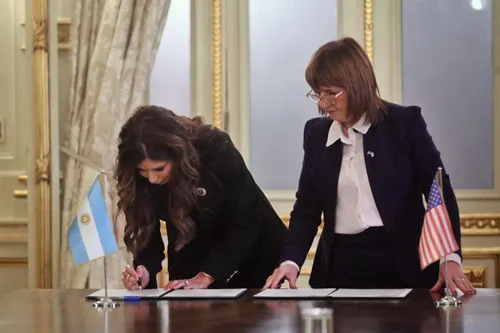 Bullrich y Noem Fortalecen Alianza de Seguridad entre Argentina y Estados Unidos Contra Amenazas Regionales