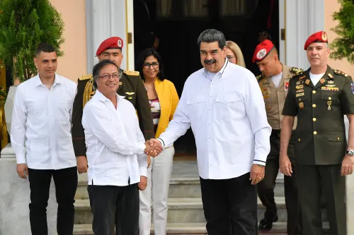 Militares Retirados Colombianos Rechazan Articulación de Ejércitos con Venezuela por Riesgos a Soberanía