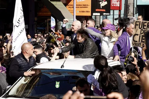 Bullrich denuncia que kirchnerismo organizó un ataque contra Javier Milei en Lomas de Zamora