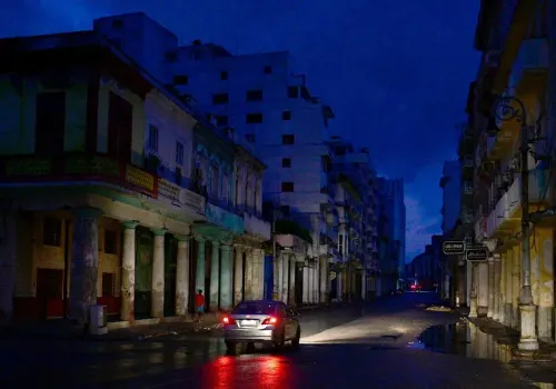 Cuba sufre un nuevo apagón nacional: es el quinto en menos de dos años