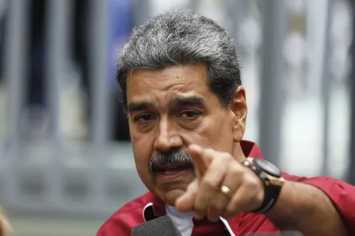 El dictador Nicolás Maduro anuncia activación total de unidades militares en Venezuela por tensiones con Estados Unidos