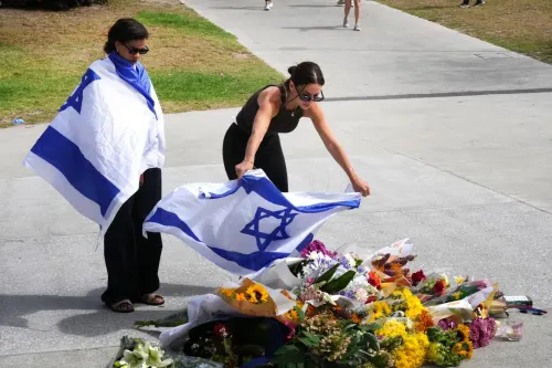 Australia confirma que el ataque en Bondi Beach, Sídney, con al menos 15 muertos, fue un acto terrorista inspirado en ISIS
