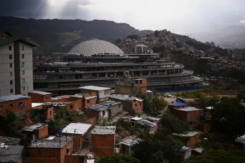 Venezuela propone la ley de amnistía para los prisioneros, anuncia la presidente interina