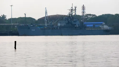 India refugia a buque de guerra iraní en Kochi en medio de ofensiva de EE. UU.