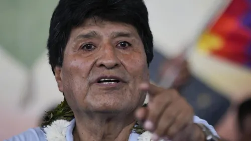 Retiran el busto de Evo Morales del Legislativo para acabar con el "culto a la personalidad"
