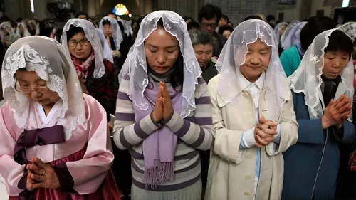 El cristianismo supera al budismo como fe dominante en Corea del Sur
