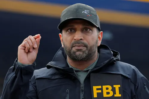 Hackeo vinculado a Irán expone el correo personal del director del FBI y eleva la tensión cibernética