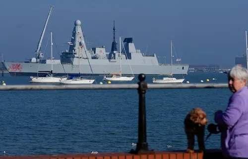 El Reino Unido refuerza su presencia militar en el Mediterráneo y Medio Oriente