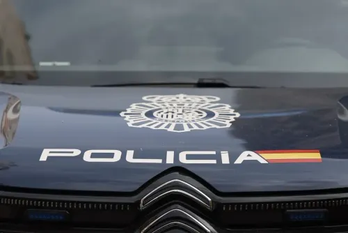 Desmantelan chalet en Madrid donde un matrimonio explotaba a mujeres latinas hacinadas entre rejas