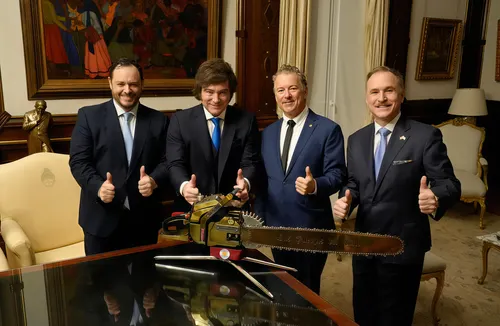 Milei fortalece la alianza libertaria global tras recibir al senador Rand Paul en la Casa Rosada