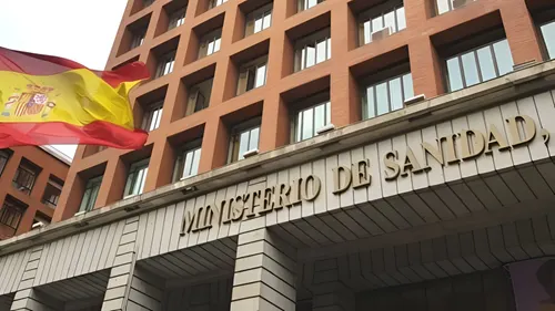 El colapso del sistema sanitario: El Gobierno prioriza la inmigración ilegal sobre el contribuyente español