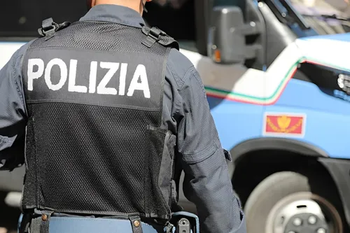 Llevan a prisión a un falso ginecólogo y una madre por el abusos a una niña de ocho años en Italia
