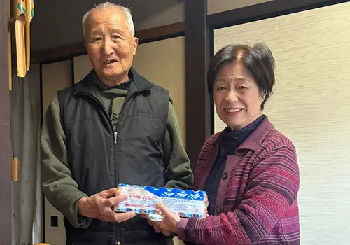 Triunfo de la comunidad: Las redes vecinales y privadas que están venciendo a la soledad en Japón