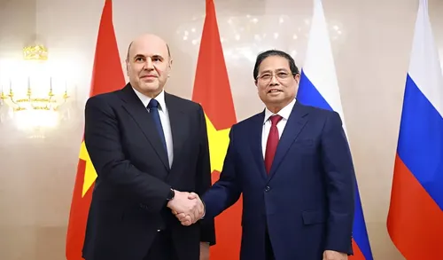 Rusia y Vietnam refuerzan su alianza nuclear en un desafío al orden occidental