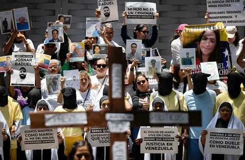 La amnistía en Venezuela entra en una fase de ralentización mientras cientos de presos políticos aguardan su libertad