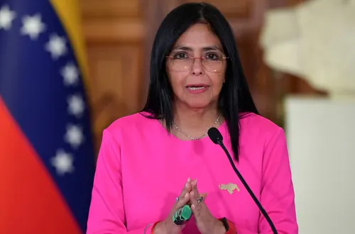 Delcy Rodríguez estira el calendario electoral venezolano y busca lanzar su candidatura presidencial