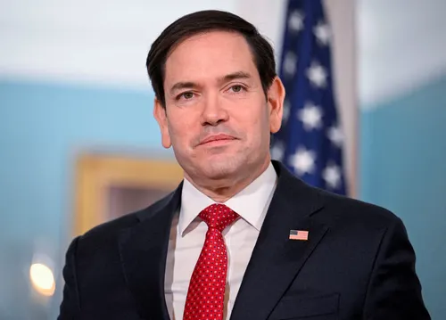 Marco Rubio expulsa de EE. UU. a la familia de la secuestradora iraní que asaltó la embajada en 1979