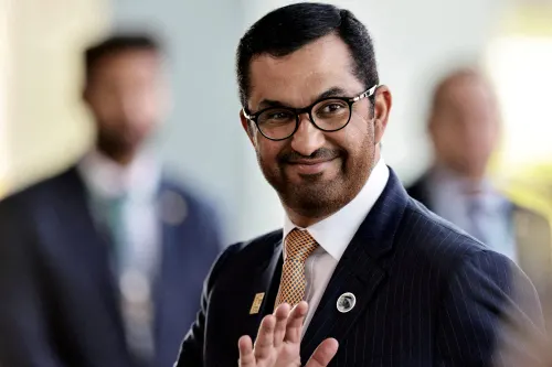 Emiratos Árabes denuncia "extorsión económica global" por el bloqueo de Ormuz