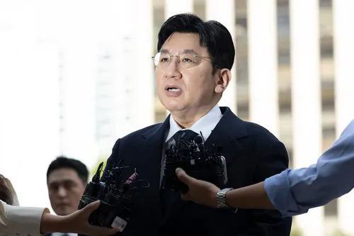 Corea del Sur ordena el arresto del creador de BTS por fraude millonario