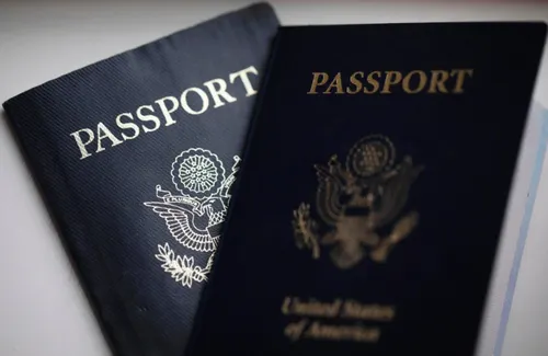 Estados Unidos inicia la revocación masiva de pasaportes a padres con deudas de manutención infantil