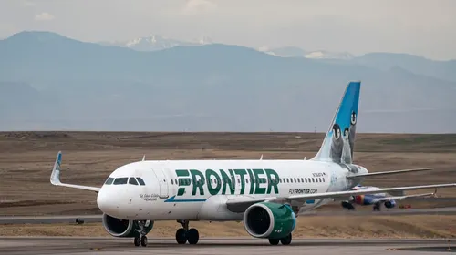 Tragedia en el Aeropuerto de Denver: un avión de Frontier impacta contra un intruso durante el despegue
