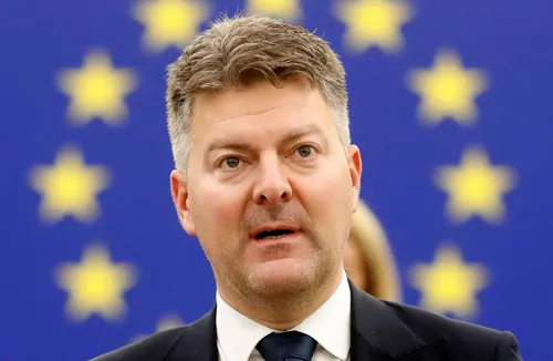 El Parlamento Europeo investiga a España por el uso de fondos de recuperación post-pandemia para pagar pensiones