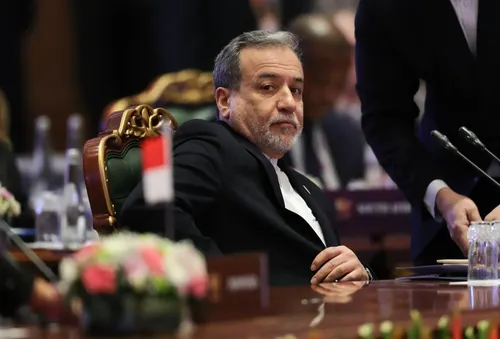 Irán rechaza la oferta de Rusia para entregar su uranio y bloquea el avance hacia la paz con Estados Unidos