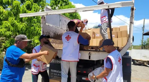 Estados Unidos intensifica el envío de asistencia vital a Cuba: aterrizan en Santiago dos aviones desde Miami con suministros humanitarios