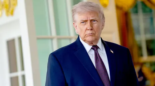 Trump convoca de urgencia a su gabinete en Camp David mientras escala la presión militar sobre Irán