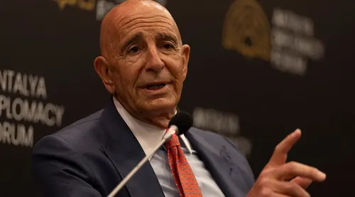 Trump nombra al embajador de Turquía, Tom Barrack como enviado especial para Siria e Irak