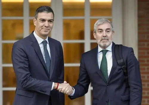 Clavijo denuncia la improvisación de Pedro Sánchez al imponer la escala del crucero con hantavirus en Canarias